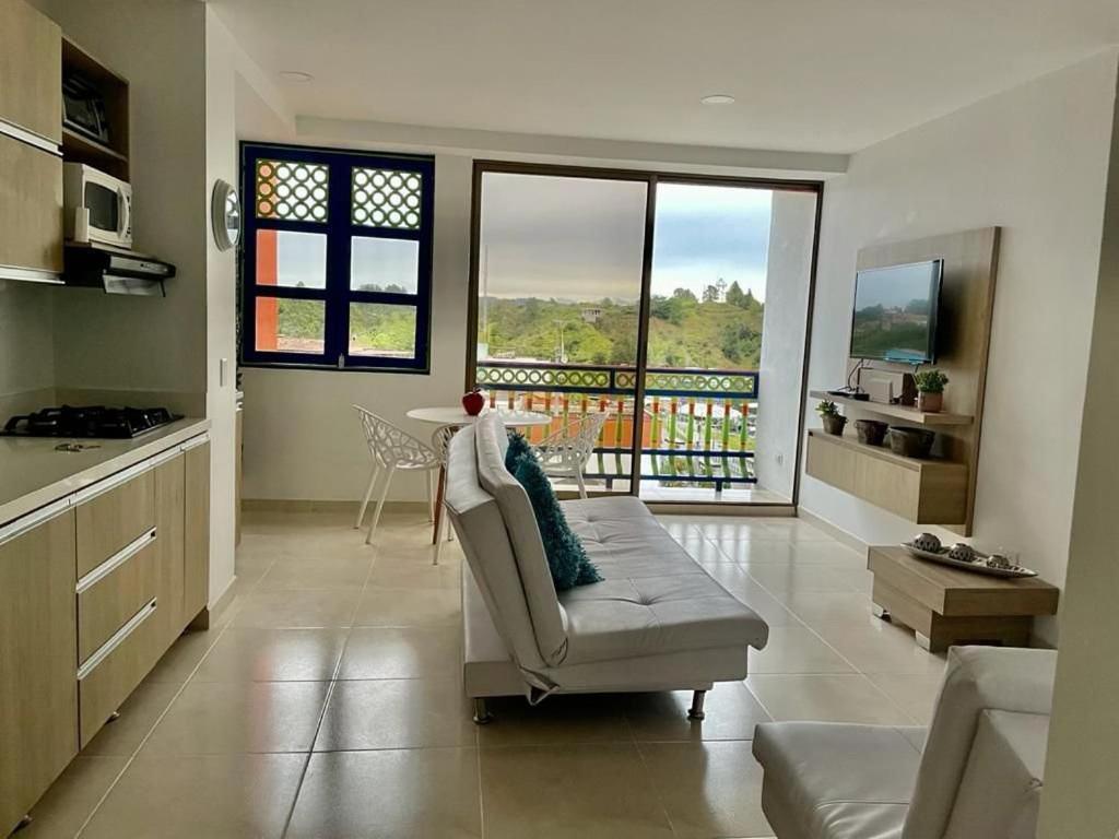 Apartamentos San Jose Vistal Al Lago, Cerca Del Parque. Guatape. Exterior photo